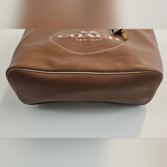 Coach Brown Leather Market Metro Tote - Picture 4 of 12